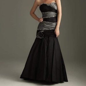 Sparkly Prom Dress - Black and Grey Mermaid Sweetheart - Size 12 - Allure